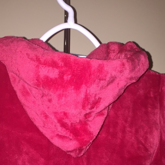 Pottery Barn Kids Robe Housecoat Children's Monogrammed Parker Size 4-6 Red - Picture 6 of 11